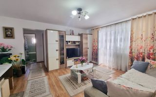Apartament 2 camere, mobilat, utilat, Cetate - Poză 2