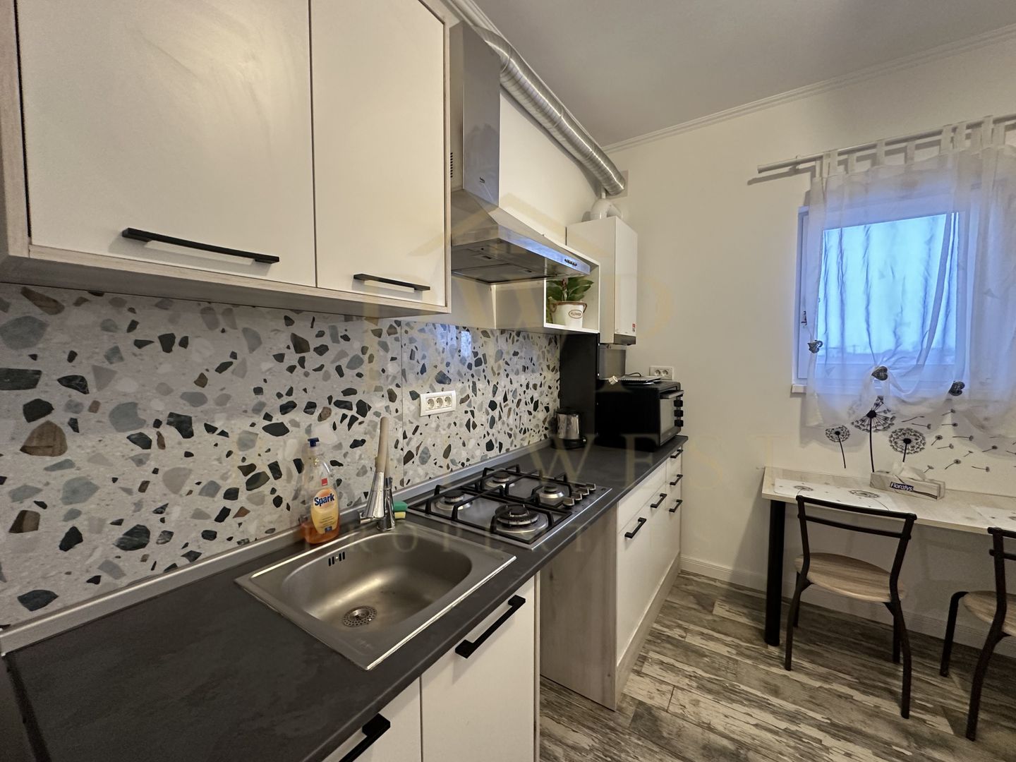 Apartament 2 camere decomandat, mobilat, Giarmata Vii - Poză 2