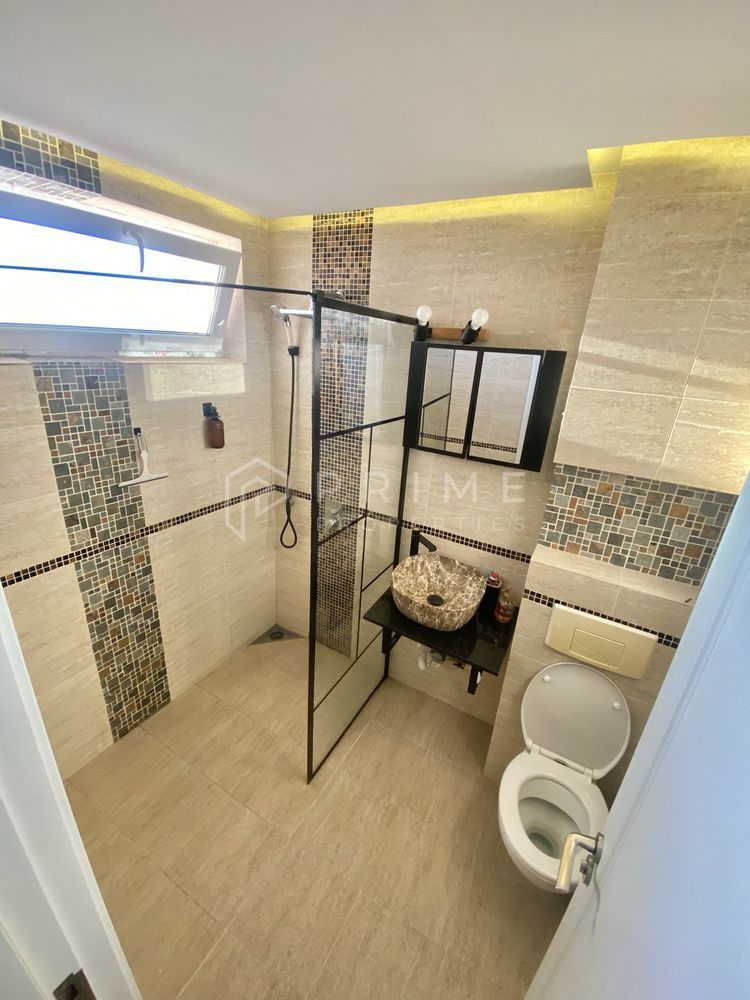 Apartament cu 2 camere, renovat și mobilat – Vedere panoramică - Poză 7