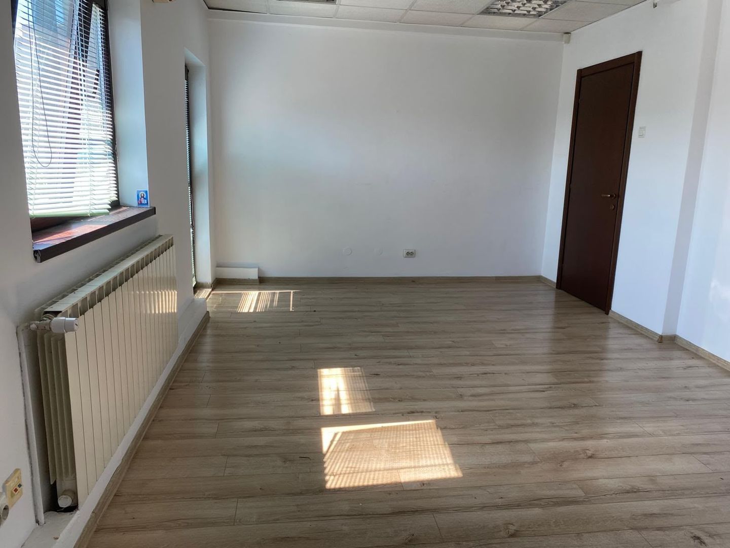 37 mp - BIROU || CALEA MOSILOR - Poză 2