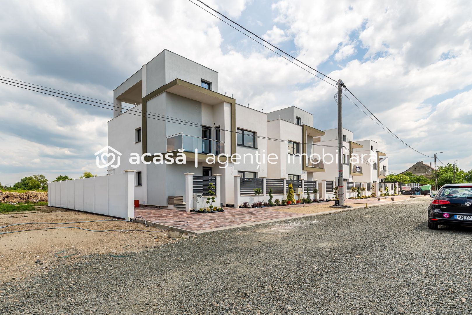 Casă nouă 2025 cu terasă rooftop – 5 camere, design modern, în Gai - Poză 1