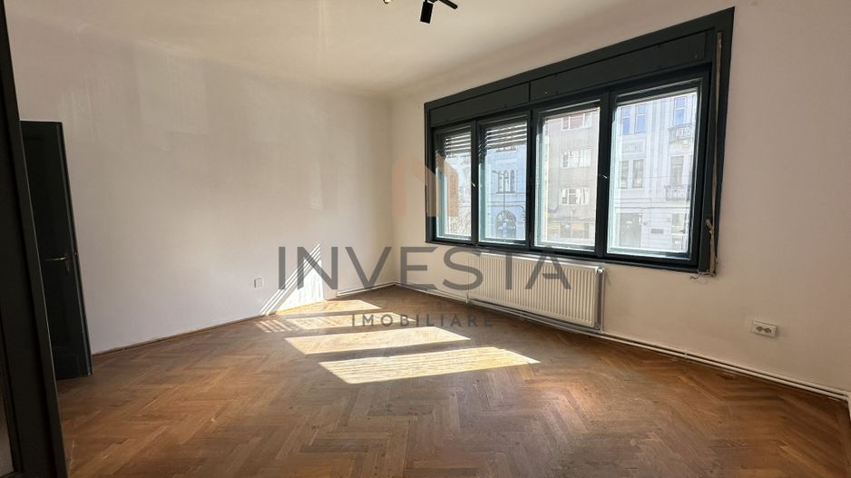 Apartament 4 camere 115 mp Ultracentral etaj intermediar pe Eroilor! - Poză 3