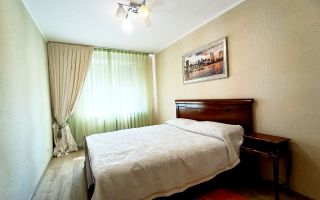 Chirie, apartament 3 camere, strada Mircea cel Bătrin, Ciocana - Poză 1