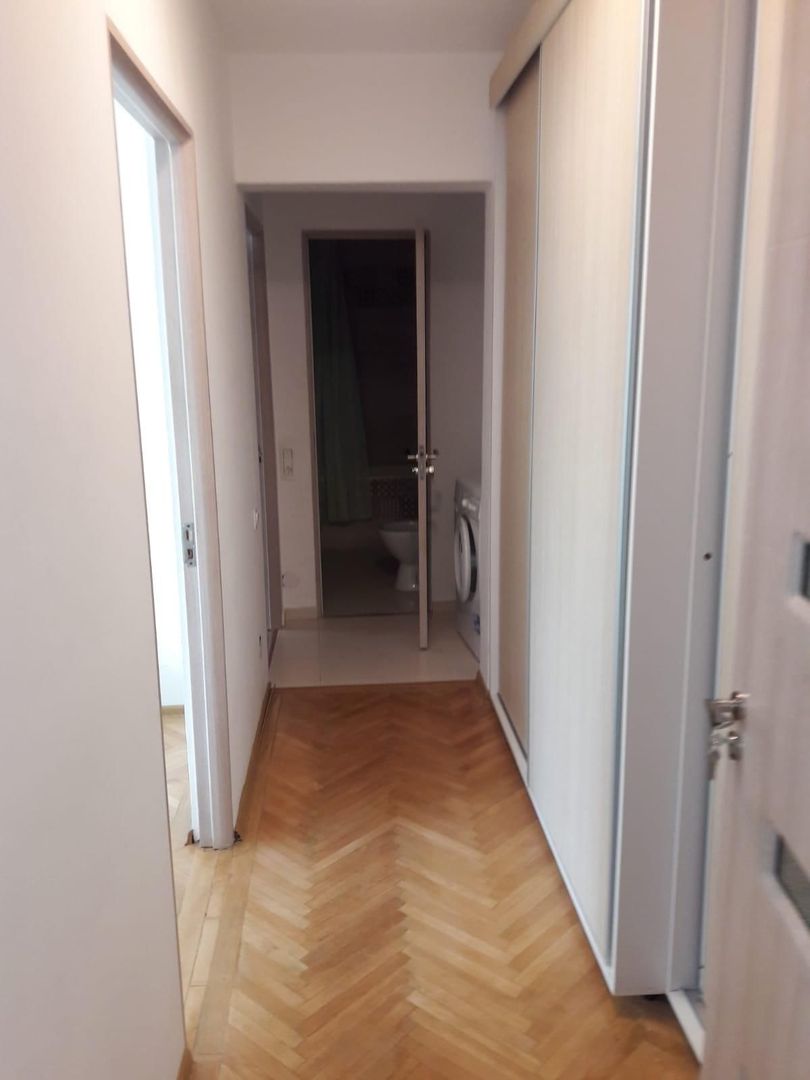 Închiriez apartament 3 camere, Iancului, metrou 1 minut - Poză 9