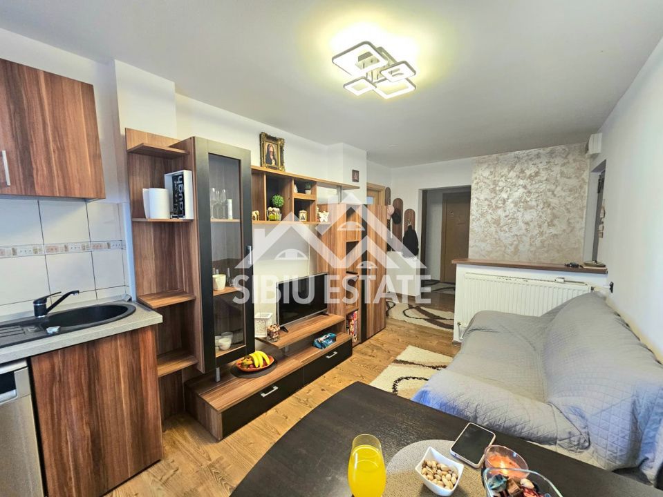 Apartament 3 camere In Sibiu, strada Siretului - Poză 1