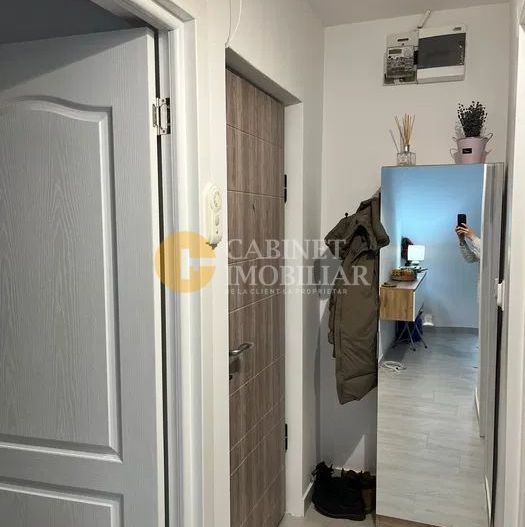2 camere decomandat - renovat complet - ETAJ 1 - Nicolina 1 - Poză 3
