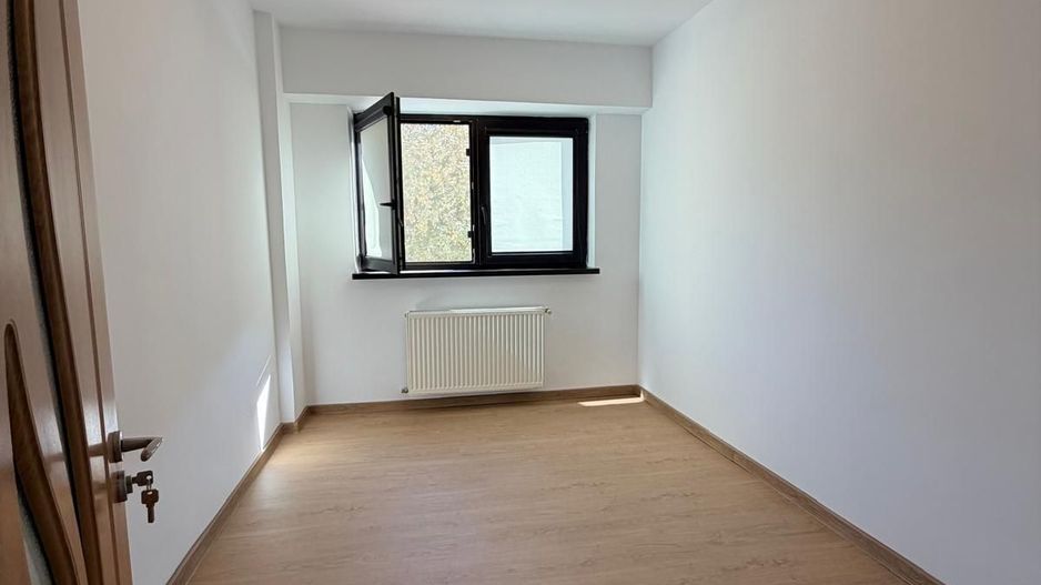 Ap 3 camere+garaj de vânzare – Șos București, Giurgiu - Poză 6