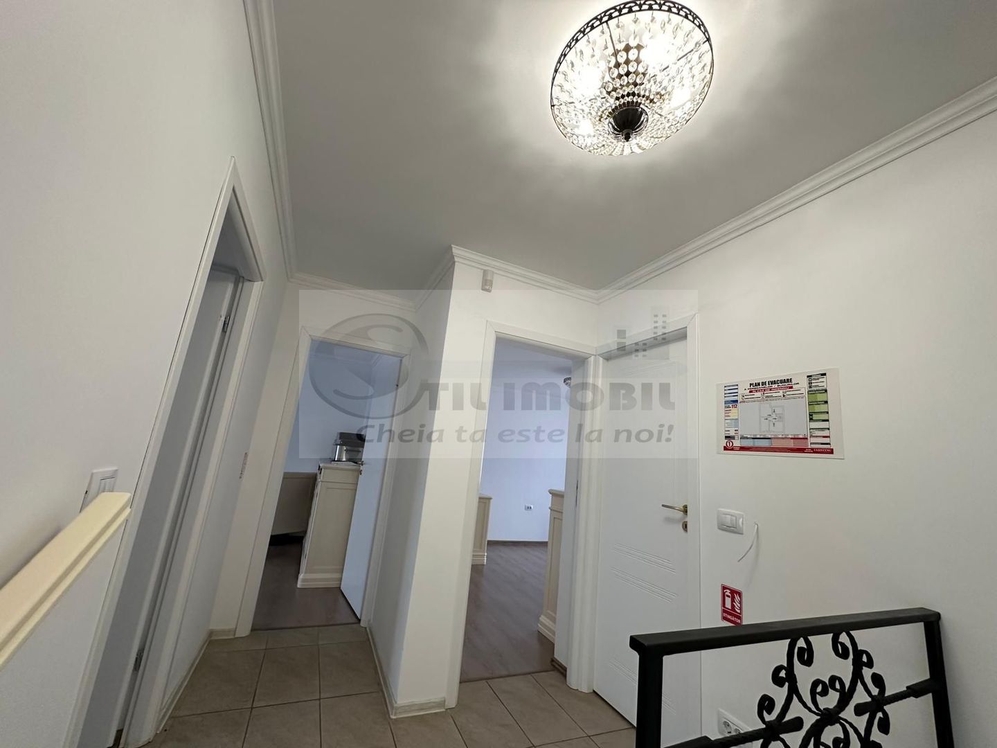 Casa Valea Lupului, 112 mp, curte 336 mp, AC, alarmă, 240.000 € - Poză 8
