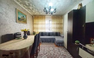 Apartament 3 camere, ZonaV Alexandri, Etaj 4 cu acoperiș, 56 mp utili - Poză 2