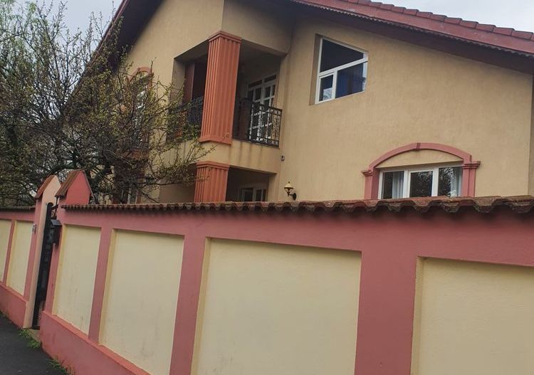 casa Damaroaia Pajura - Poză 1