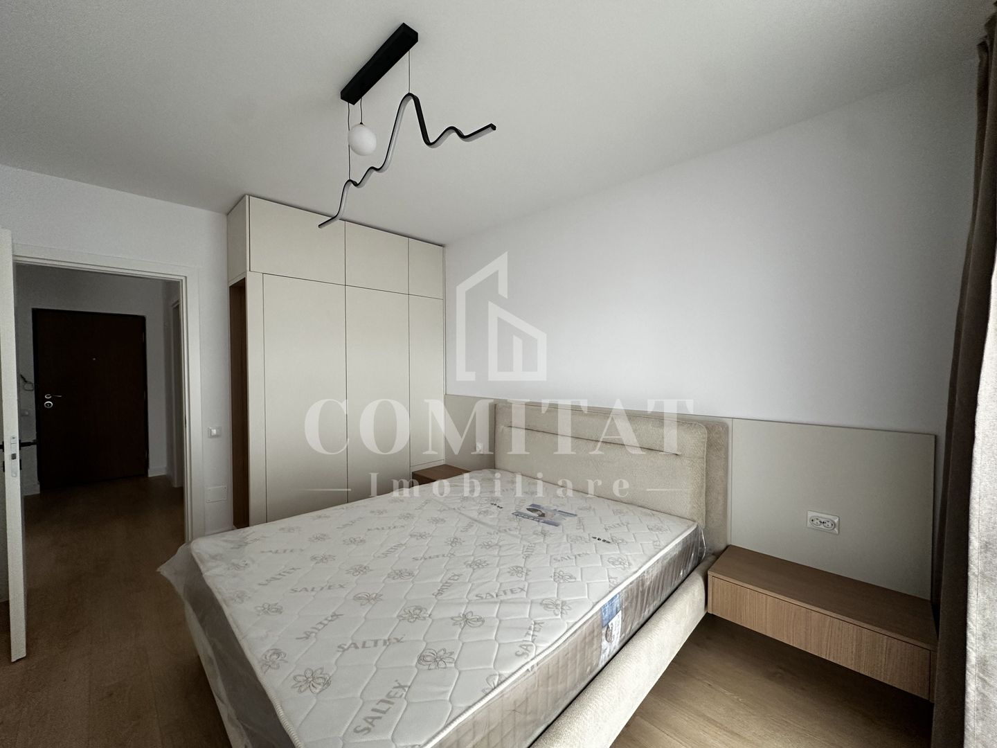 Apartamnet la cheie | Etaj intermediar | Zona Eroior Floresti - Poză 14