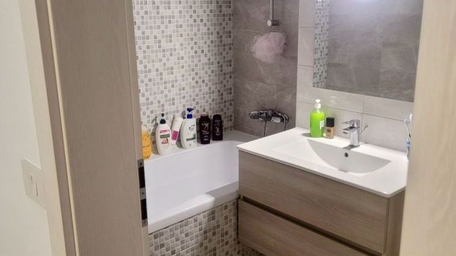 APARTAMENT COMPLEX IRIS-ARMONIEI - Poză 6