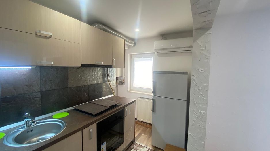 Apartament pe strada Timisorii cu priveliste minunata - Poză 1