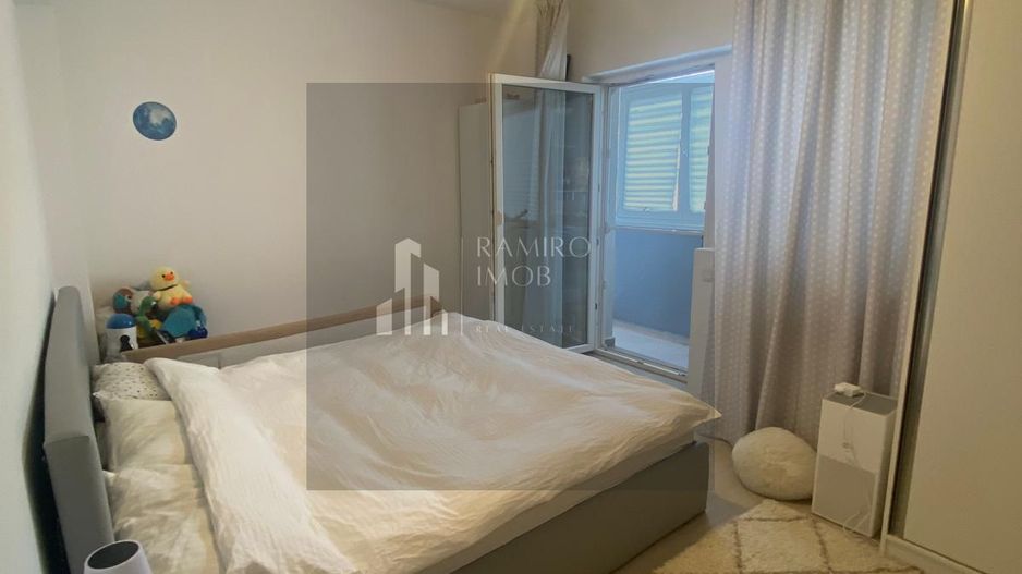 Apartament 3 camere Berceni - Poză 8