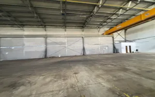 Depozit cu showroom de inchiriat de 1600 mp - Poză 26