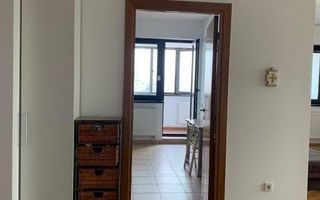 Apartament de Închiriat - 2 Camere, 90mp, Et11/14 Cu Vedere Superbă la Răsărit - Poză 6