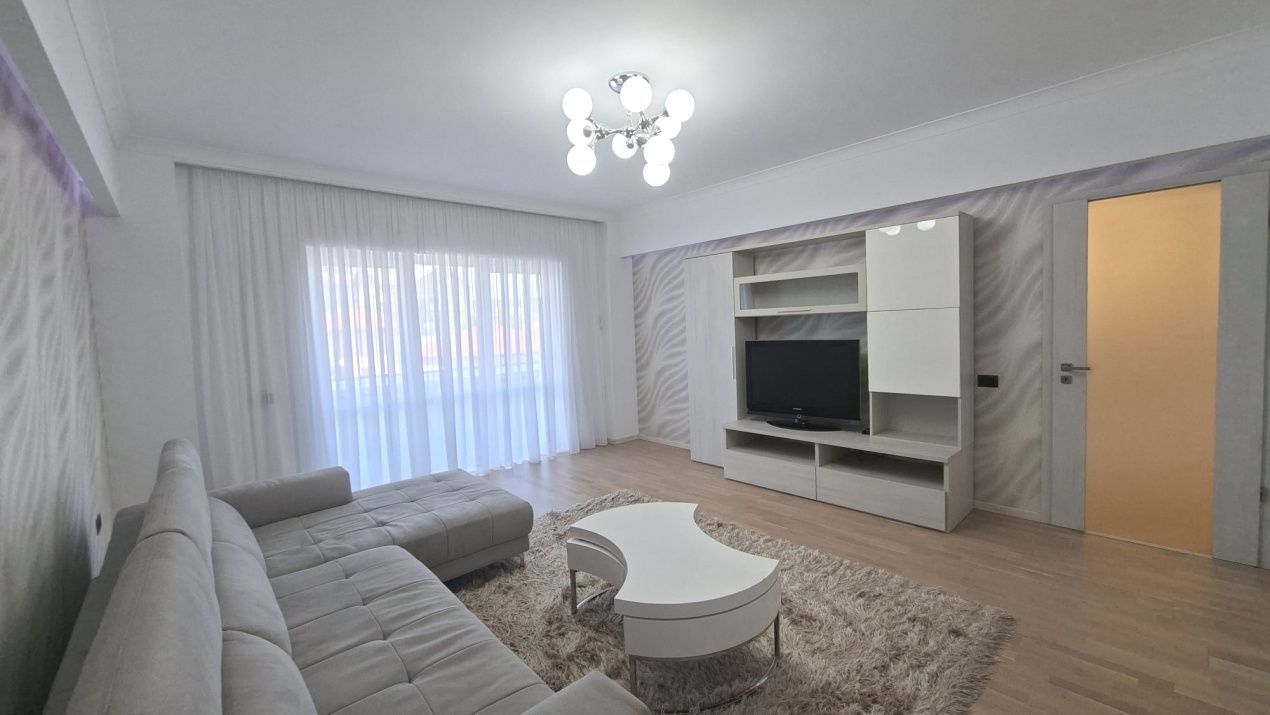 Inchiriere apartament 3 camere centru Ultramodern-Bloc nou - Poză 1