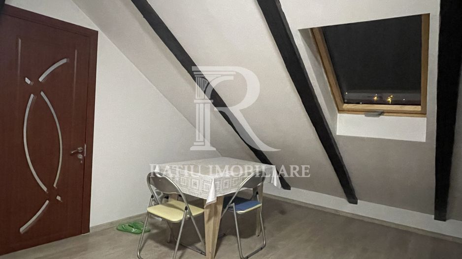 Apartament cu 1 camera | Mansarda | Central | Oradea - Poză 7
