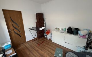 10 MINUTE EROII ROVOLUTIEI - CASA 5 CAMERE - 121 MP - 110.000 EURO - Poză 5