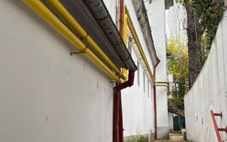 Imobil comercial si piscina functioala Piata Victoriei - Poză 10