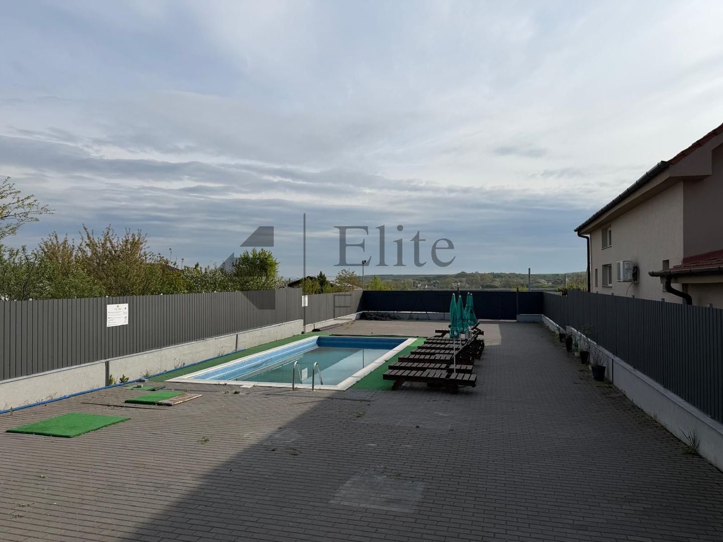 Spatiu Comercial cu parcare proprie de inchirat Sanmartin - Poză 16