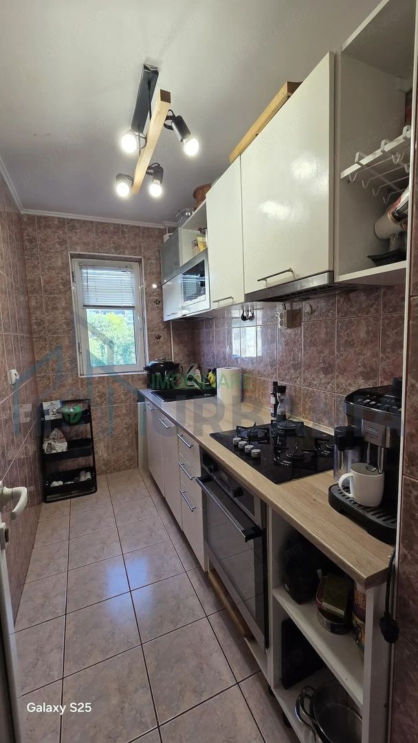 Apartament 2 camere decomandat, Bulevardul Păcurari, Iași – 39 mp, etaj 4/10 - Poză 2