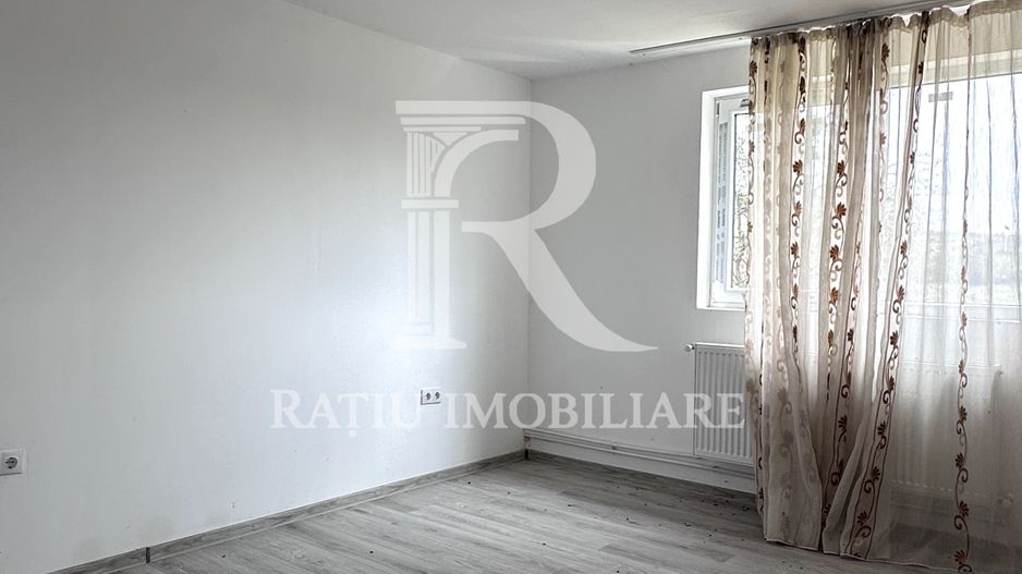 Casa cu livada | teren 2800 mp | Stracos | Bihor - Poză 1