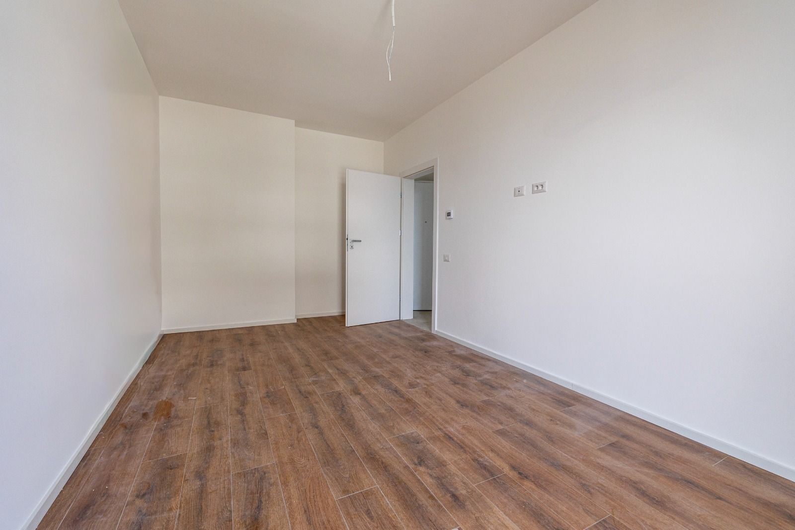 Ateneo - Torontalului | 2 Camere | Decomandat | Balcon 11 mp | Loc de Parcare. - Poză 5