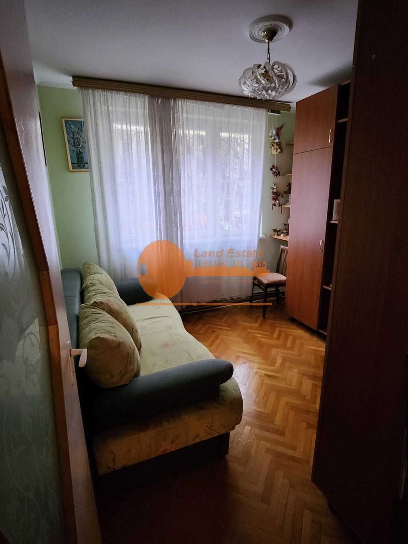 Apartament de 3 camere cu centrala la 600m de metrou Piata Sudului - Poză 3