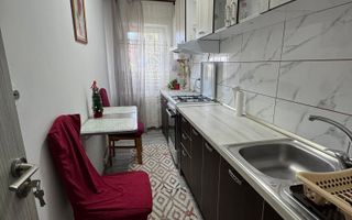 De inchiriat – Garsonieră în Onesti - Poză 3