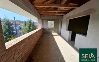 ila cu 6 camere + casă locuibilă pe teren intravilan de 1700 mp, cu vi - Poză 2