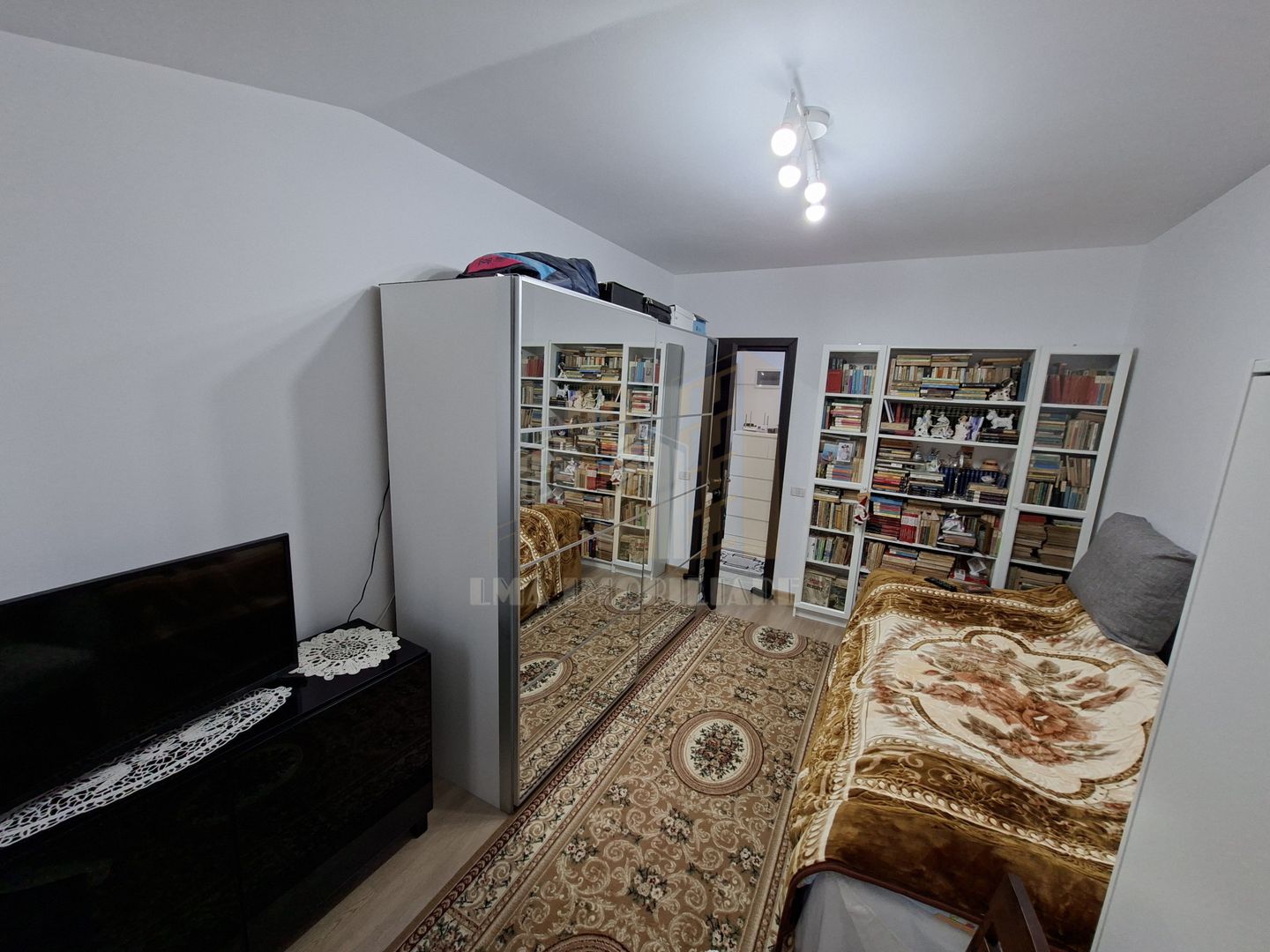 Apartament tip studio Subcetate City 2 Sanpetru Brasov - Poză 5