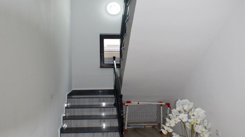 Vilă modernă- 5 camere, Brănești - comision zero - Poză 10