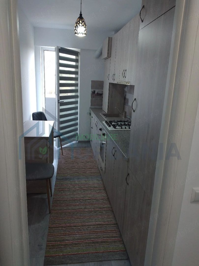 Apartament cu două camere decomandat de închiriat în Iași, Tătărași, zona Lacul Ciric - Poză 2