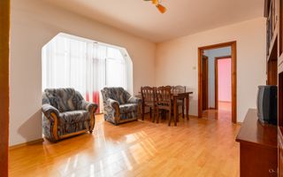 Apartament 3 camere, două băi - Str. Bogdan Dragoș - Poză 8