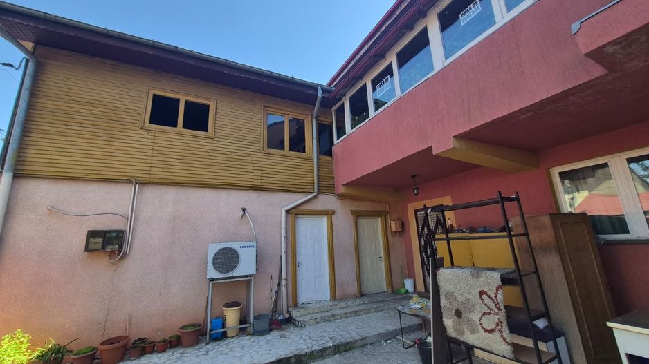 Vilă S+P+2 lângă Dragonul Roșu -375 mp + subsol+magazin - Poză 6