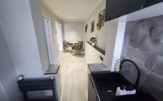 De vanzare garsoniera, decomandata, super finisata, Cetate - Poză 6