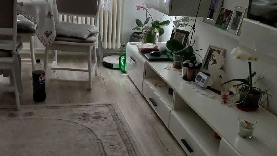 BRASADAS vinde ap 3 cam etaj 1 14 Mai. - Poză 4