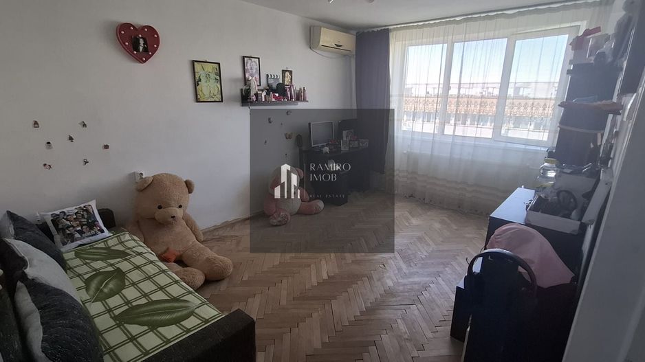 Apartament decomandat Metalurgiei Loc de Parcare - Poză 1