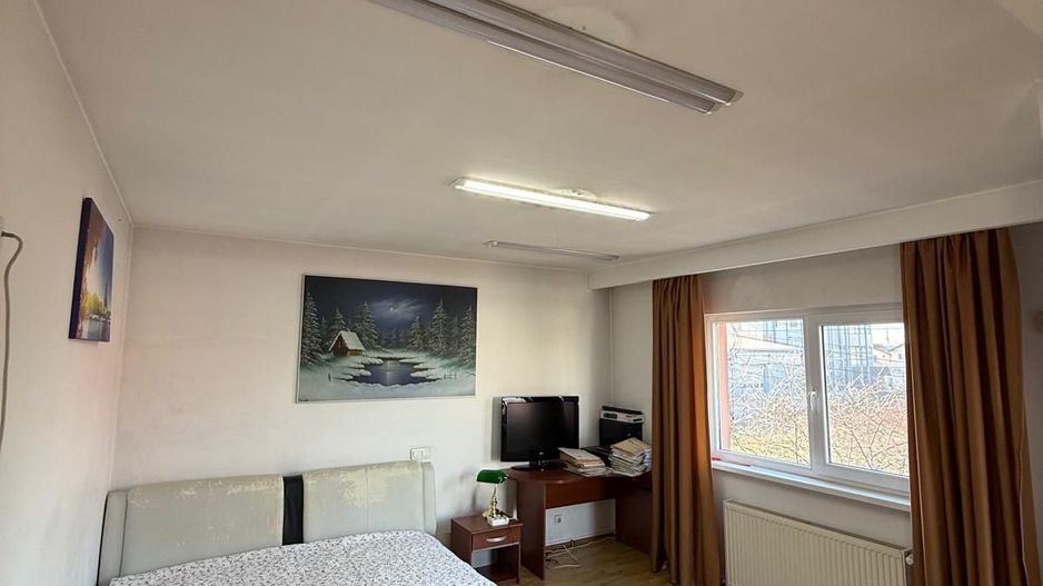 Apartament in vila Tunari, Lidl - Poză 12