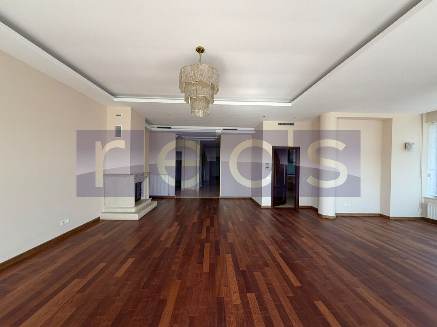INCHIRIERE 4 CAMERE LUX | 200MP | NEMOBILAT | LOC PARCARE | VEDERE LAC - Poză 4