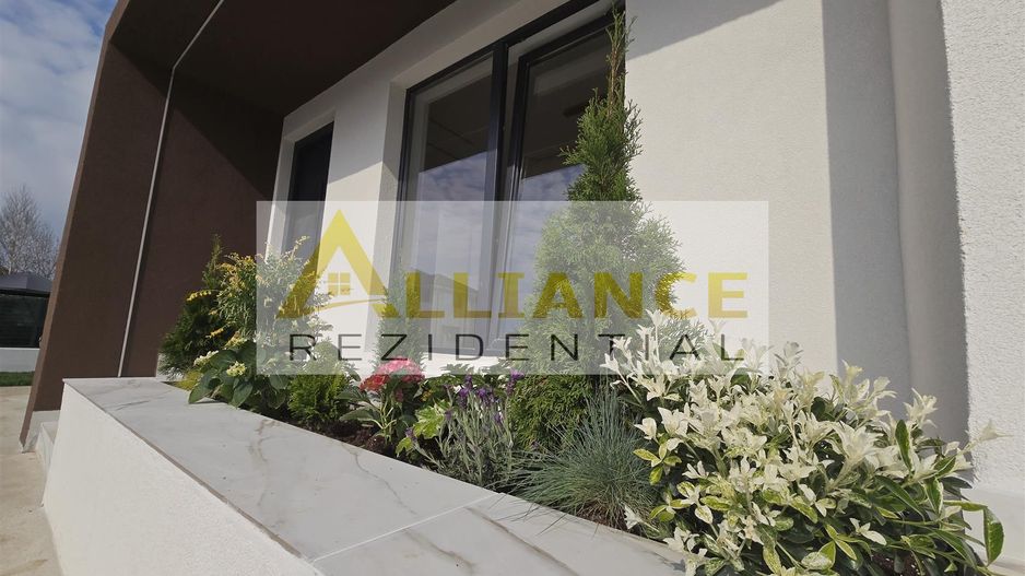 Vila individuala- 4 camere- 3 bai- dressing- pod- beci - Poză 2