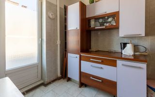 Închiriez apartament 2 camere, Unirii, mobilat, centrala, parcare, AC - Poză 6