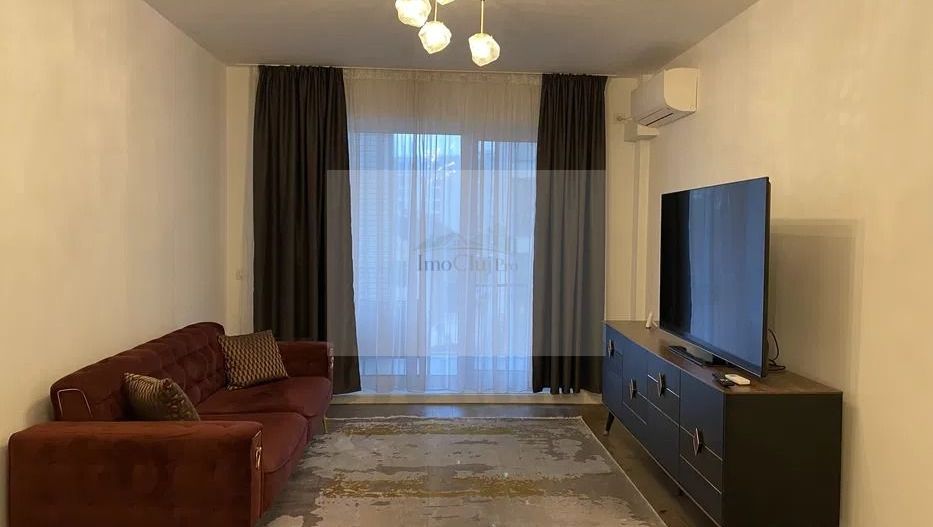 Închiriere apartament 3 camere decomandat – Record Park - Poză 1