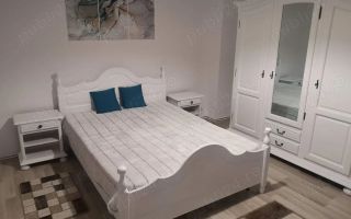 Apartament spațios 3 camere, zona centrala , Poli 2 - Poză 1