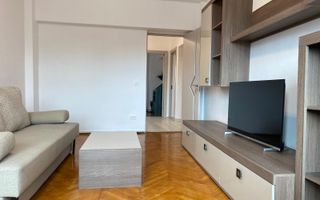 Închiriere apartament cu 4 camere, spatiu generos– Centru, Târgoviște - Poză 2