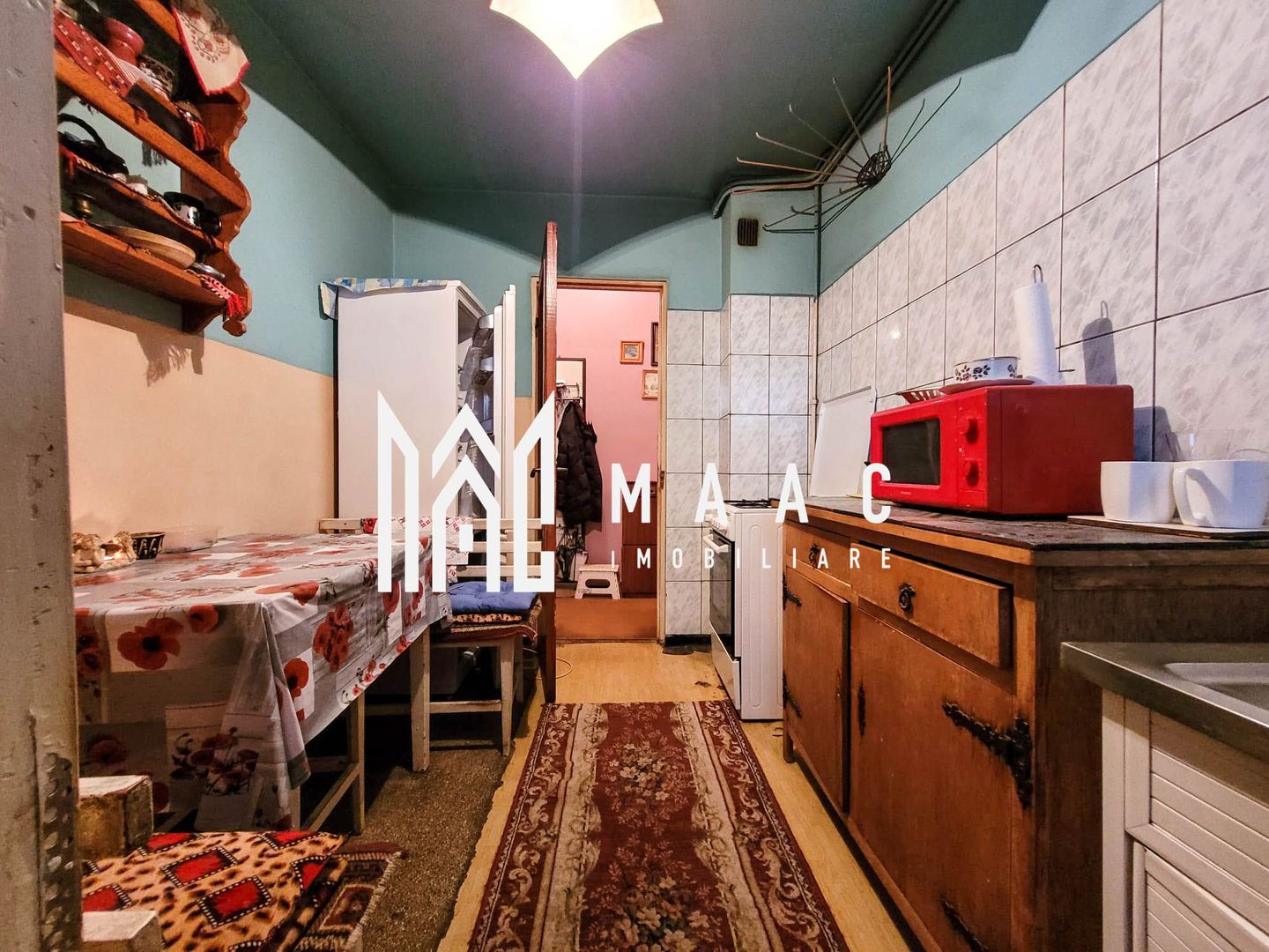 Apartament 3 Camere | Etaj 2 | Balcon | Zona Mihai Viteazu - Poză 6