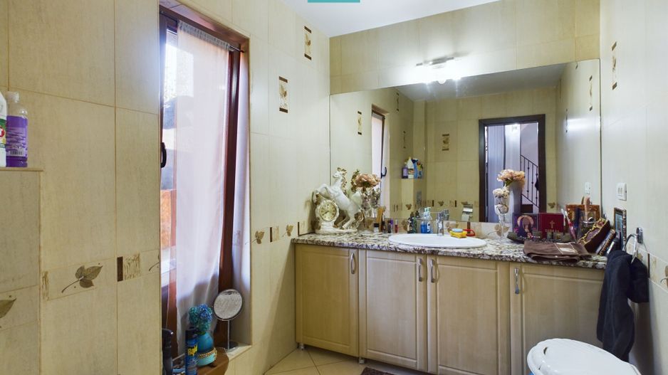 Casă pe Strada Oituz - Poză 24