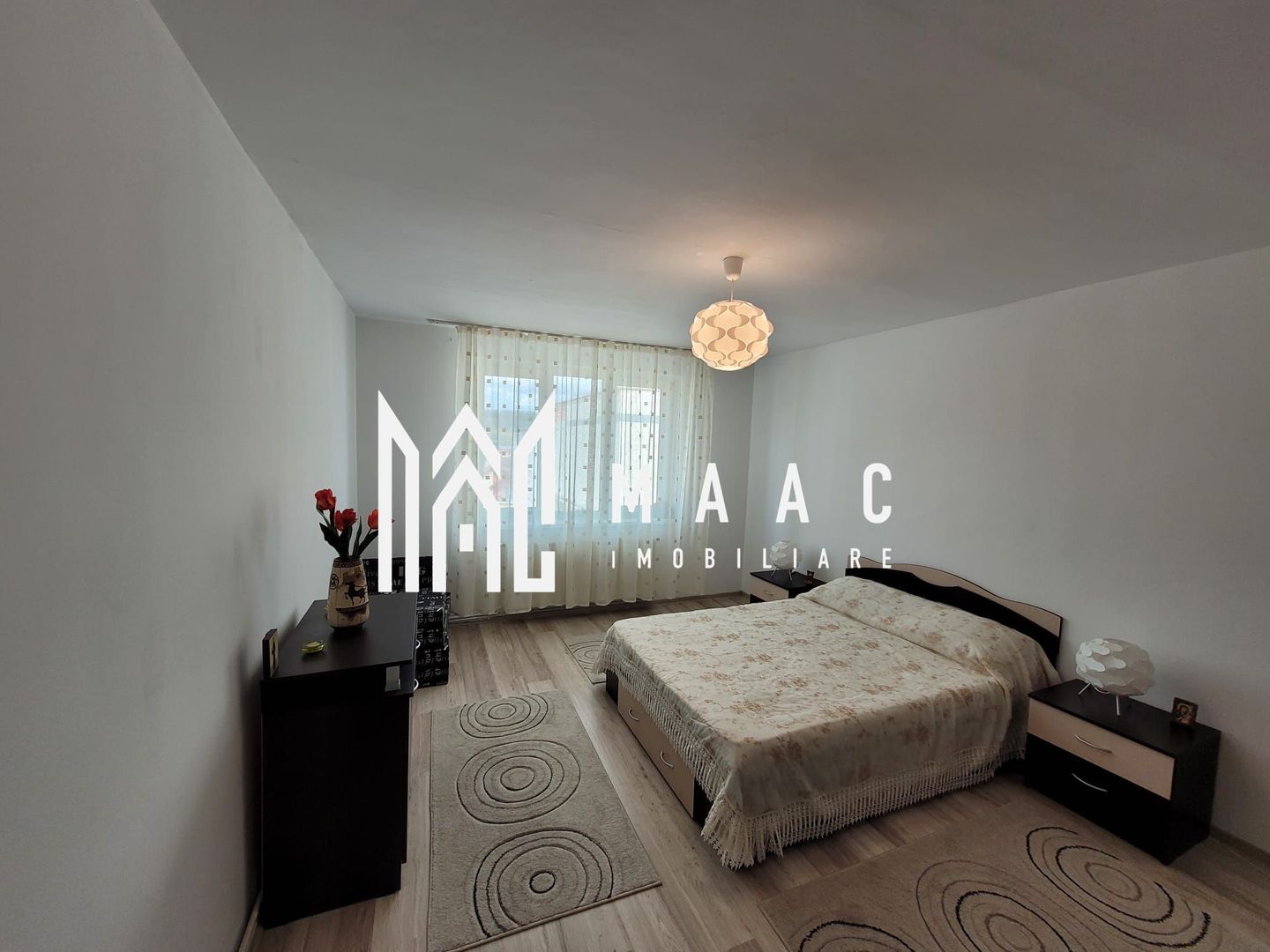 Apartament 3 Camere | 2 Balcoane | Decomandat | Cisnadie - Poză 3