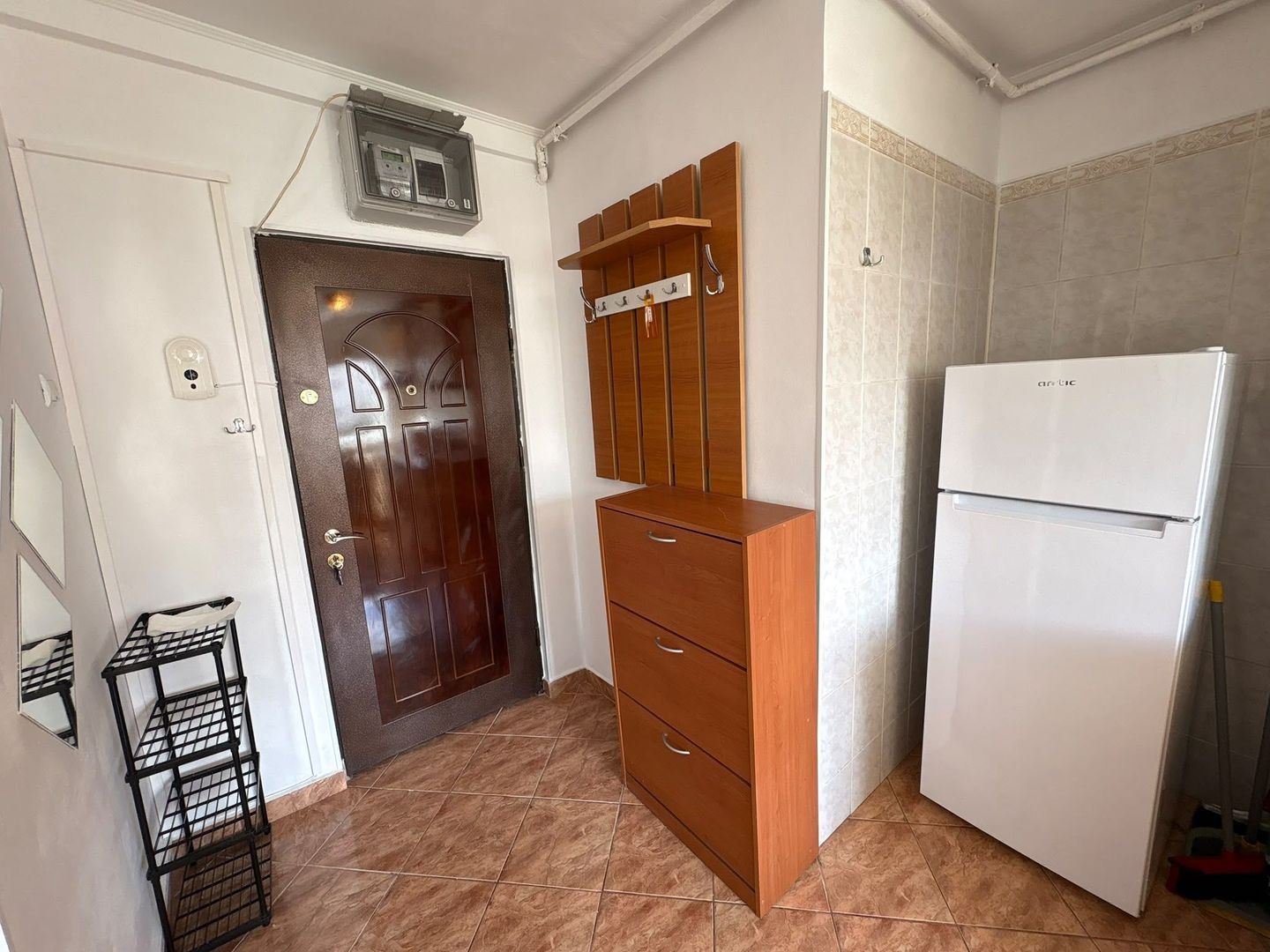 AP. 2 CAMERE-  PIATA SUDULUI, BLOC REABILITAT, METROU 10 MINUTE - Poză 7